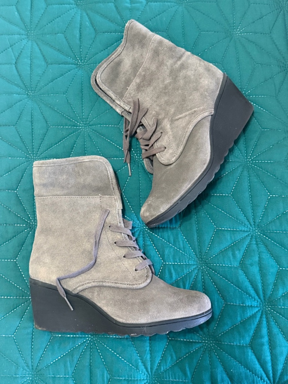 Women’s Lace-Up Wedge Ankle Boots — Gray Suede